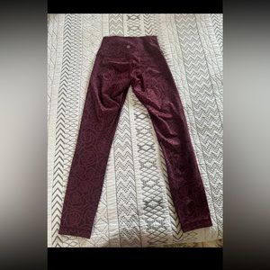 Lululemon size 6 EUC